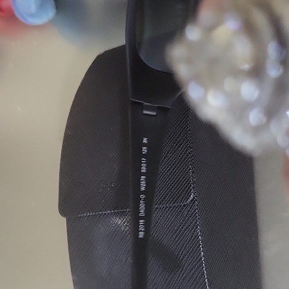 Black Ray-Ban soft matte black made in Italy sunglasses - Picture 6 of 10